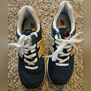 New Balance women's shoes, size 8